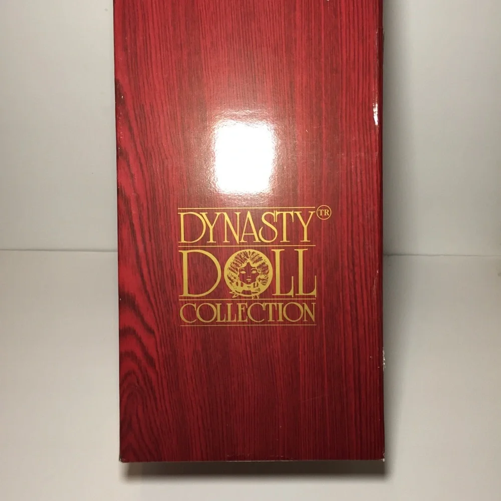 DYNASTY DOLLS Porcelain Bride Doll